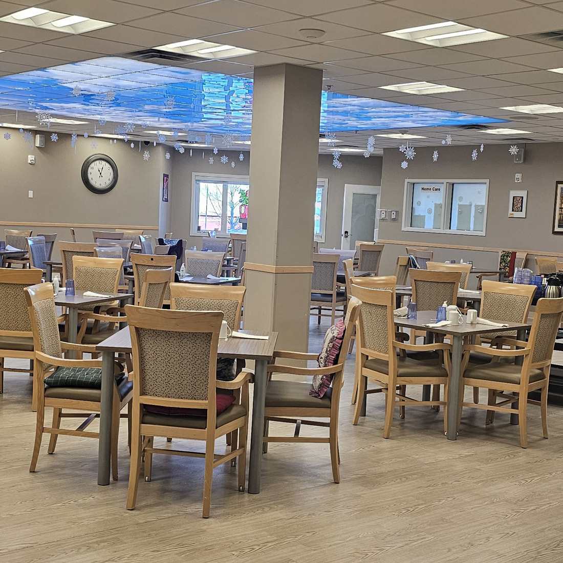 Dining room at Vermilion Valley Lodge